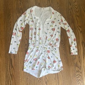 The Beaufort bonnet. Women pajamas. Romper long sleeve. Size small. Never worn.